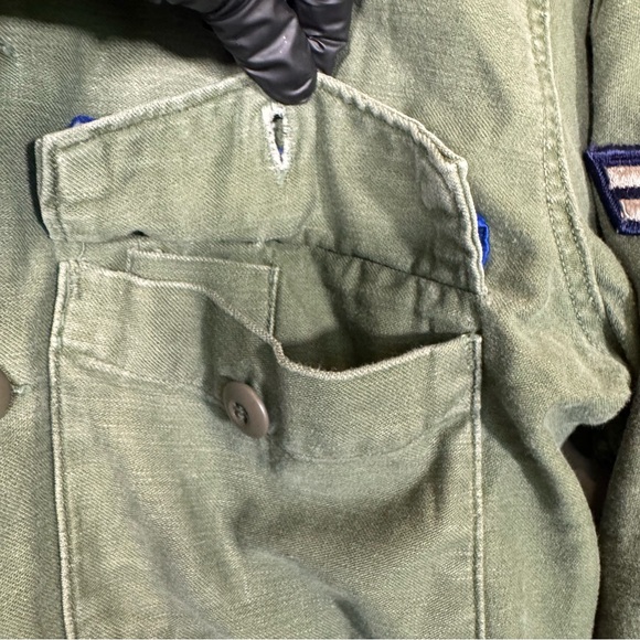 VTG U.S. Air Force Military Utility Shirt Size 15 1/2 X 35 410th Bomb Wing Patch - Picture 5 of 13